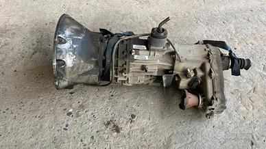 Cambio Jeep Cherokee 2.5CRD del 2003 (P52104820AE)