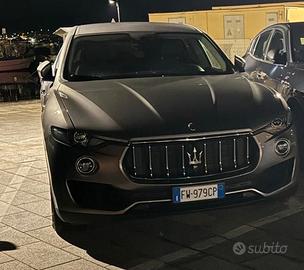 Maserati Levante 275cv
