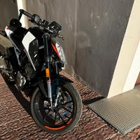 Ktm Duke 390