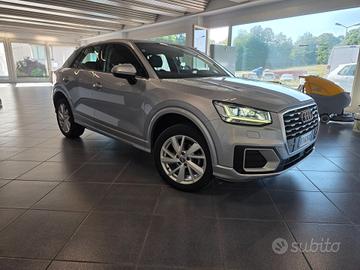 Audi Q2 30 TFSI Identity Black