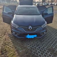 Renault Megane 4 berlina 1.3Tce 140cv.anno 2020