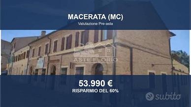 Immobile in asta di 91 m² a Macerata