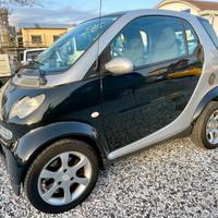 Smart ForTwo 700 coupé pure (45 kW)