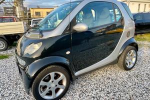 Smart ForTwo 700 coupé pure (45 kW)