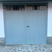 2 Portoni garage doppia anta