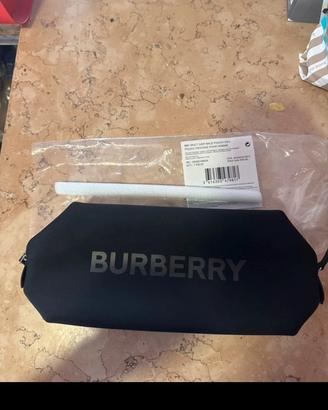 Pochette burberry
