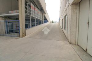 CAPANNONE A MONTICELLI BRUSATI