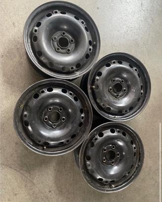 4 CERCHI FERRO DA 15 USATI VW POLO 604751