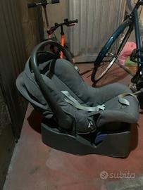 Inglesina  seggiolone per la macchina