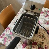 Friggitrice ad olio 