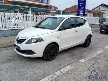 Lancia Ypsilon 1.2 Silver Gpl 69cv 5 posto