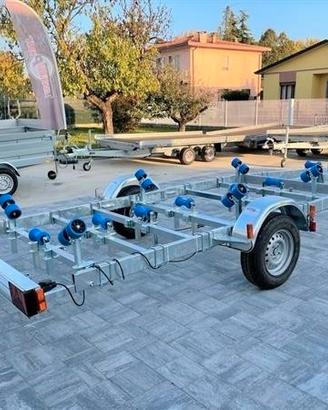 Rimorchio carrello nautico per barca o gommone
