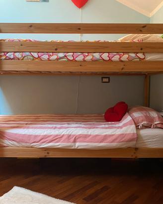 Letto a castello più materassi