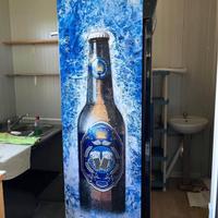 Frigo vetrina unica.