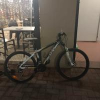 mountan bike scott 27.5 
