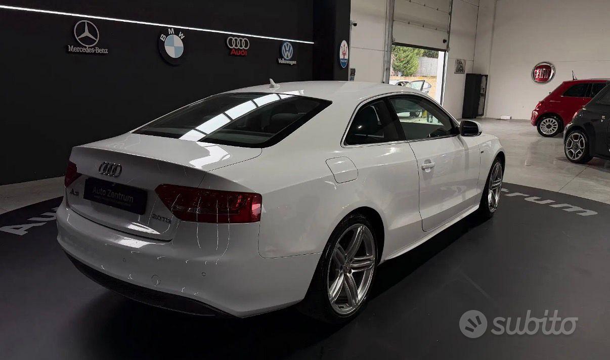 Audi A5 2010 photo 4