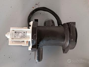 Pompa di scarico Lavatrice LG direct Drive F1022TD