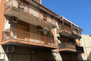 4 LOCALI A CORIGLIANO-ROSSANO