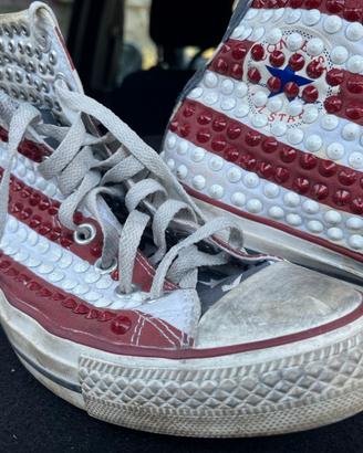 Converse 42 America Borchiate