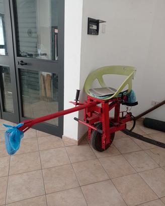 Carrello per motocoltivatore 