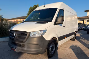 Mercedes-benz Sprinter F37/33 311 CDI RWD TA Furgo