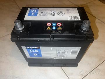 Batteria auto NORAUTO ref 04 45Ah 300A nuova