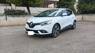 Renault Scenic Scénic dCi 8V 110 CV EDC Energy Int