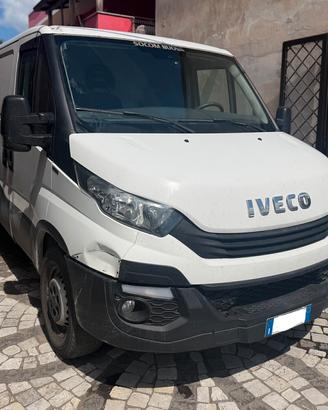 Iveco Daily 35s14 furgone