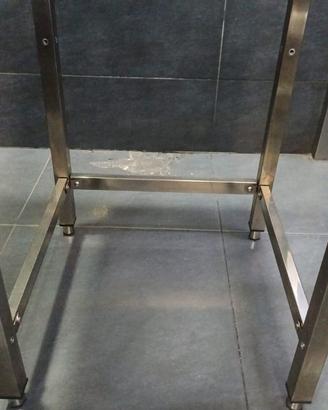 Tavolino da lavoro