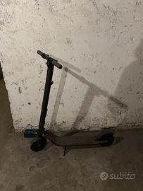 Monopattino segway ninebot ES2