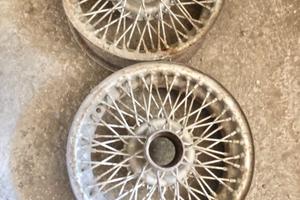 Ruote a raggi per auto inglesi