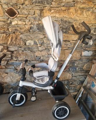 Passeggino Bici bambina/o  Triciclo