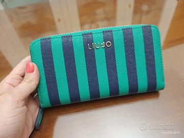 Portafoglio Liu-Jo grande zip-around