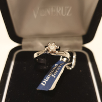 Solitario con Diamante