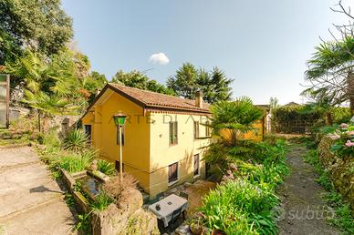 CONEGLIANO casa singola con ampio scoperto C509