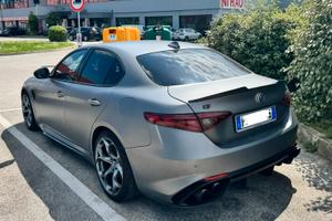 Alfa giulia allestimento nurburgring