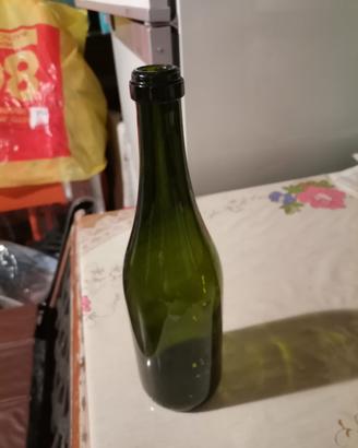 Bottiglie e bottiglioni