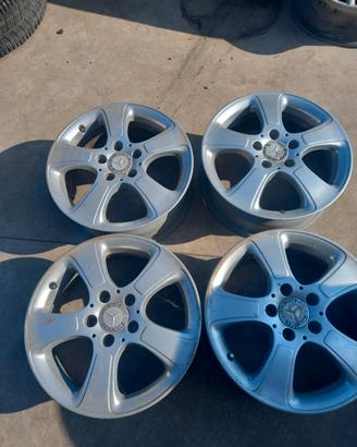 cerchi Mercedes  da 16  classe A  classe B