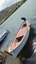 Gozzo in vetroresina