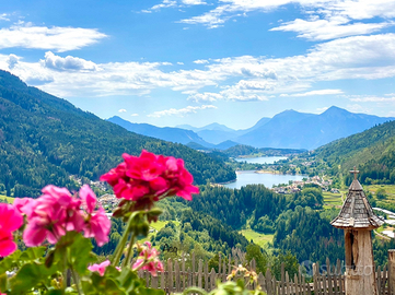 Parcheggio deposito bivacco laboratorio ecc