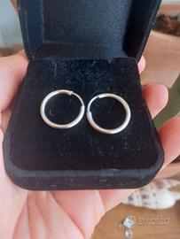 Orecchini cerchio 18 kt, 750