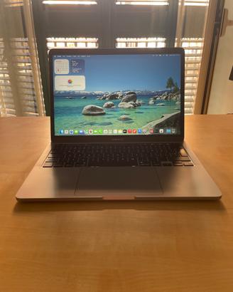 MacBook Pro M1