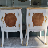 Comodini in stile fine 800