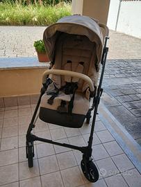 PEG PEREGO Trio Vivace 2025 Astral Con Seggiolino