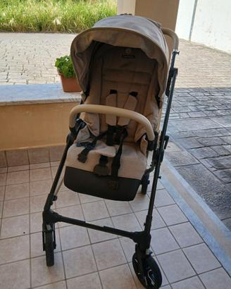 PEG PEREGO Trio Vivace 2025 Astral Con Seggiolino