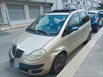 Lancia Musa 1.9 Multijet