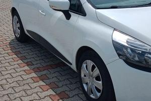 Clio neopatentati km. 108000