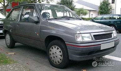 Parabrezza Opel Corsa A (83-93)