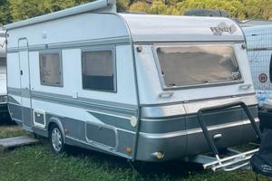 Roulotte Fendt 496 karat