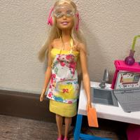 Barbie scienziata